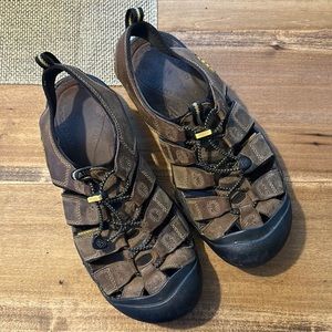 Leather KEEN sandals, size 12 men’s, great condition